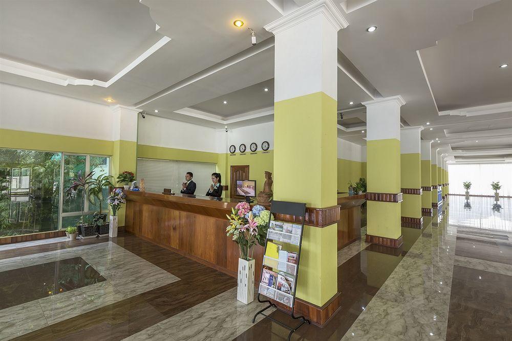 High Sky Hotel Пном Пен Екстериор снимка