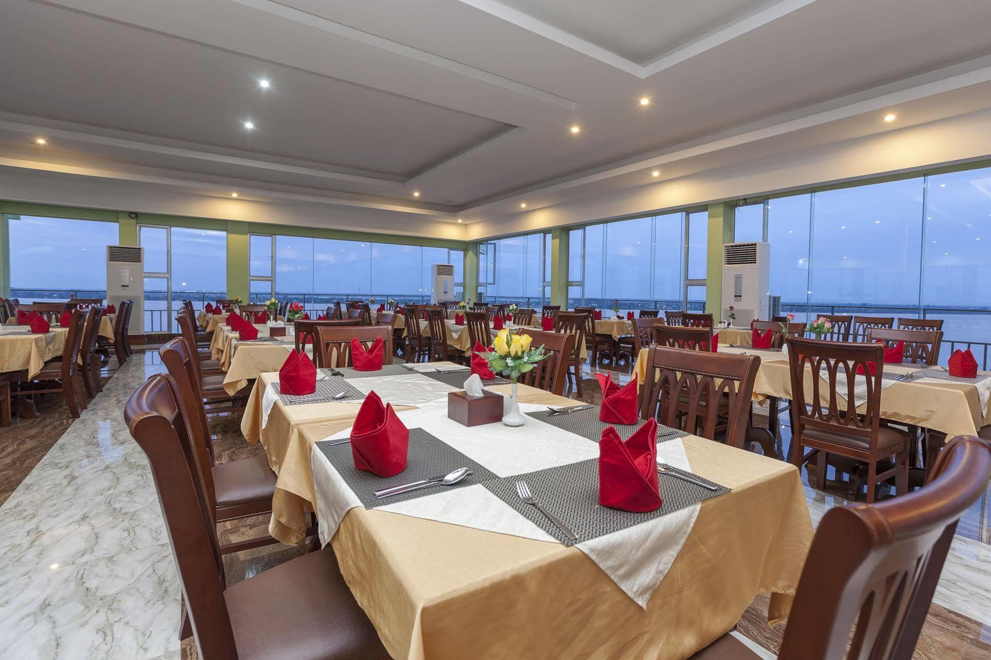 High Sky Hotel Пном Пен Екстериор снимка