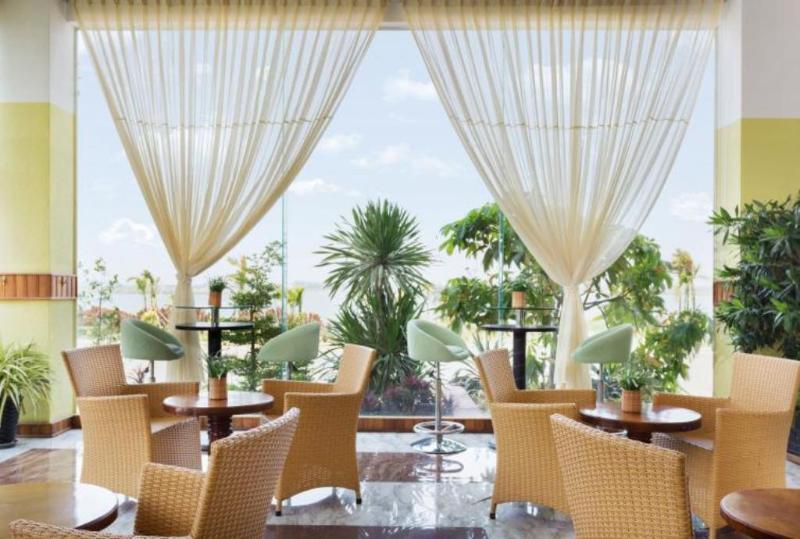 High Sky Hotel Пном Пен Екстериор снимка