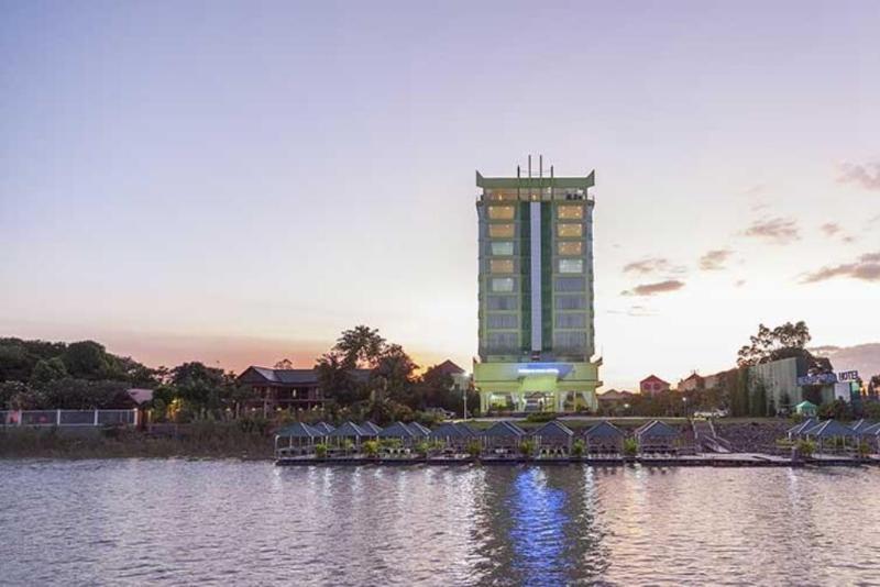 High Sky Hotel Пном Пен Екстериор снимка